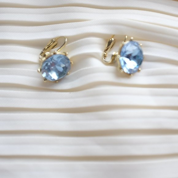 Blue aquamarine rhinestone clip on earrings - Picture 2 of 4